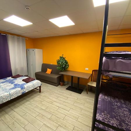 Hostel Meridian キエフ エクステリア 写真