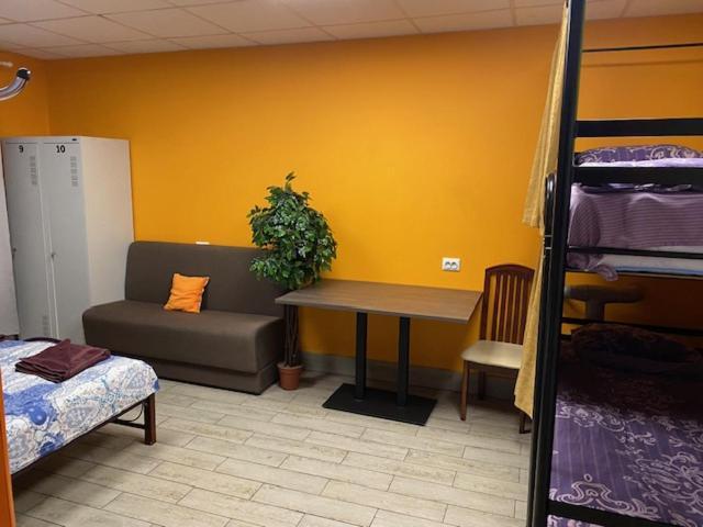 Hostel Meridian キエフ エクステリア 写真